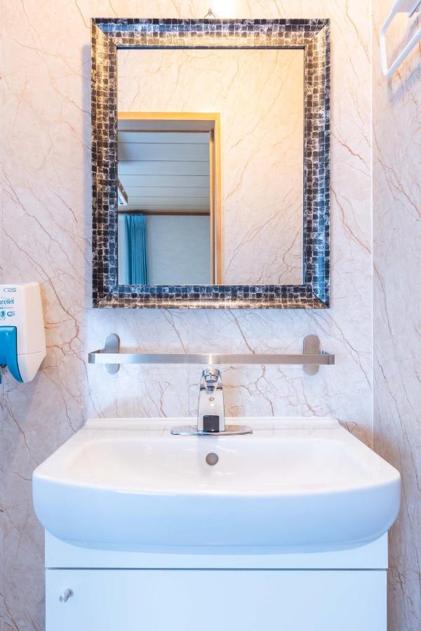 Hotel Senjoarashi Širahama Exteriér fotografie